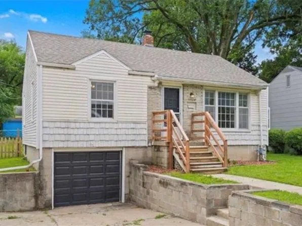 4448 Booth St, Kansas City, KS 66103