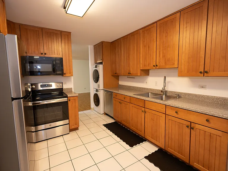 930 Beau Dr #312 — Photo 17