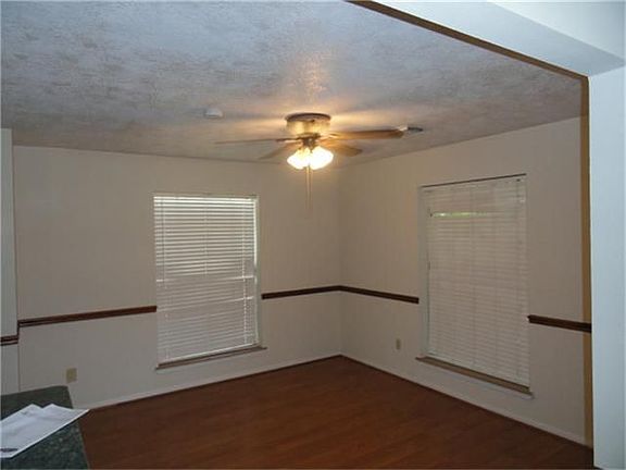 3rd image of 17302 South Dr