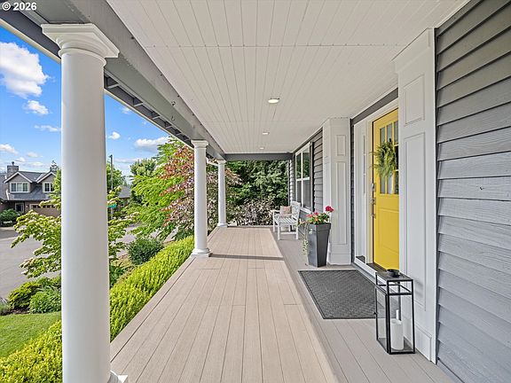 3rd image of 17985 Saint Clair Dr