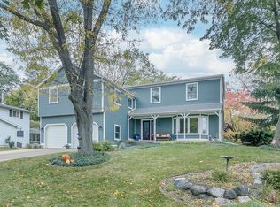 7442 Hunters Ct, Middleton, WI 53562