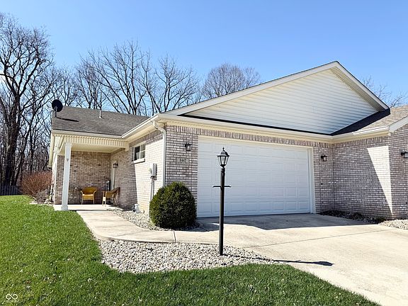 2nd image of 3447 Lukes Way