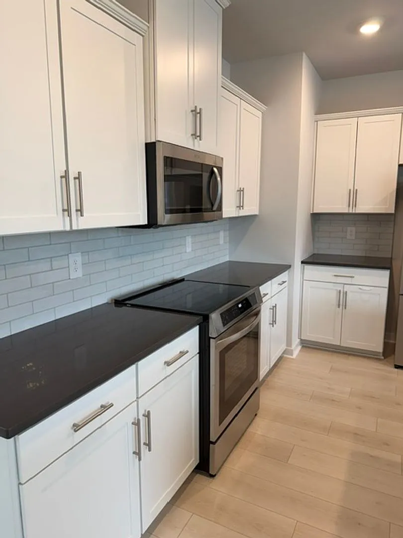 For Lease!! Experience comfortable, low-maintenance living in one of Gallatin's premier active-ad... — Photo 4
