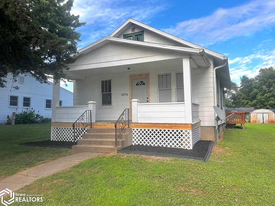 1st image of 2204 Cliff Rd