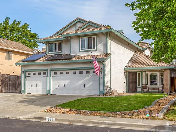 2nd image of 267 Sunridge Way