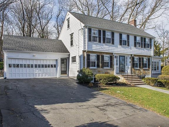 2nd image of 110 Cary Ave