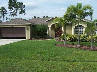 1581 SW Pitts Ave, Port Saint Lucie, FL 34953