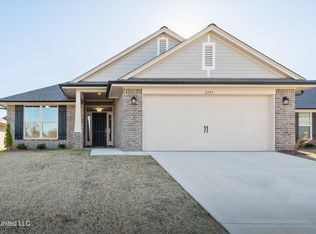 2593 Rutherford Dr, Southaven, MS 38672