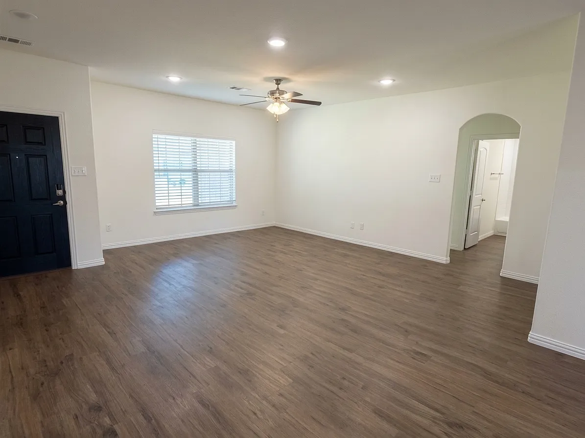 14546 Gorge Drive — Photo 4
