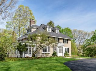11 Hillside Rd, Wellesley, MA 02481