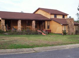 4602 Pebble Creek Dr, Pensacola, FL 32526