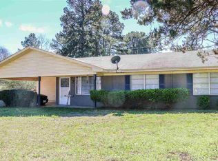 118 Texas Ave, Gilmer, TX 75645