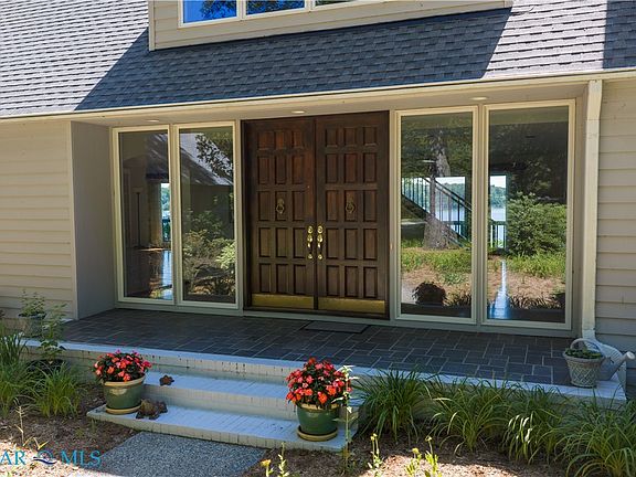 5th image of 1718 Mariners Woods Dr