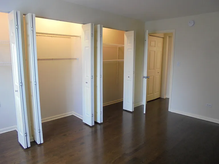 5310 N Chester Ave #301 — Photo 12