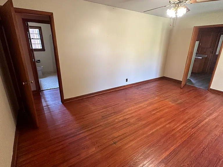 539 Bismark Dr — Photo 32