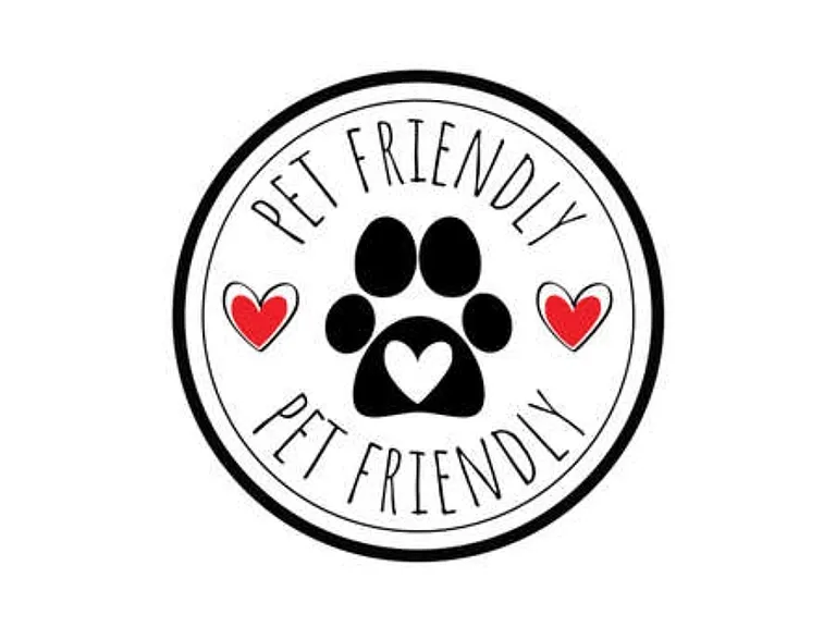 We are a pet friendly property !