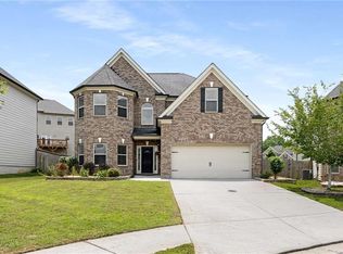 829 Overlook Path Ln, Lawrenceville, GA 30045
