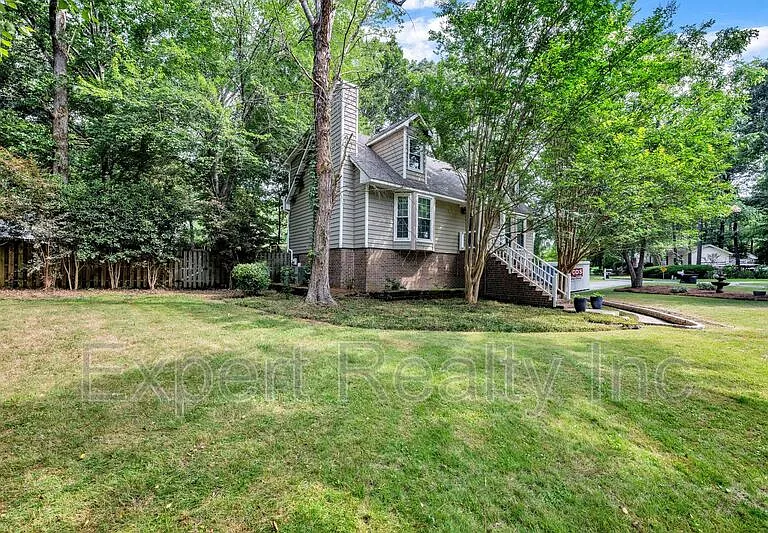 5501 Heath Row Dr — Photo 17