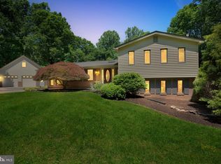 2360 Cari Ct, Huntingtown, MD 20639