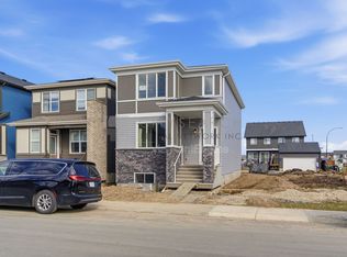 181 Setonstone Grn SE #B, Calgary, AB T3M3S2