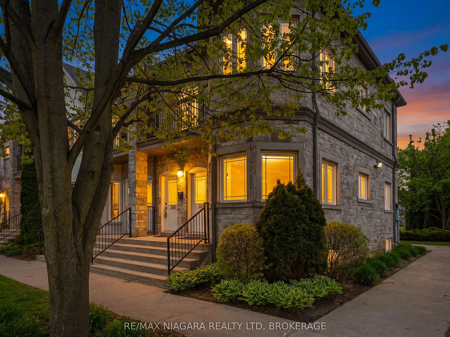 2 bed, $2,100 — Photo 2