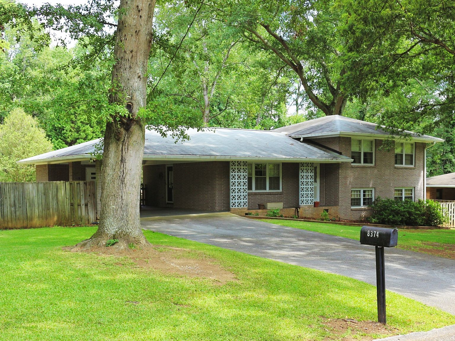 8374 Hilltop Rd, Jonesboro, GA 30236 | MLS #10192791 | Zillow