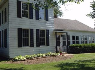 8526 E Us Highway 20, New Carlisle, IN 46552