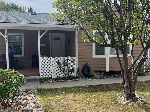 2224 Pacheco Blvd