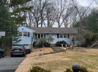 26 E Frances Ave, Morganville, NJ 07751