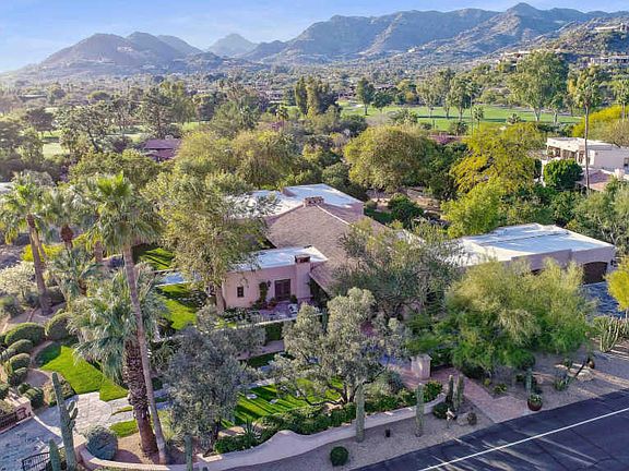 2nd image of 6830 N Desert Fairways Dr
