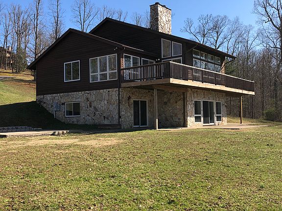3rd image of 3403 Hillpoint Dr