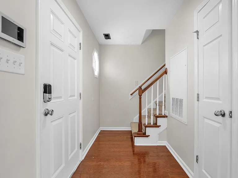 5020 Windflower Dr — Photo 4