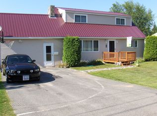 790 Bear Swamp Rd, Peru, NY 12972