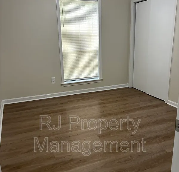 4352 Ann Arbor Ln — Photo 6