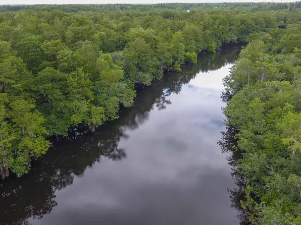 SE Cypress Point Rd, Wewahitchka, FL 32449