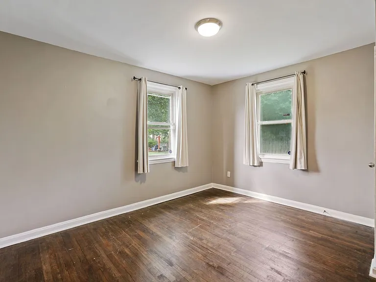 4411 Reamy Dr — Photo 11