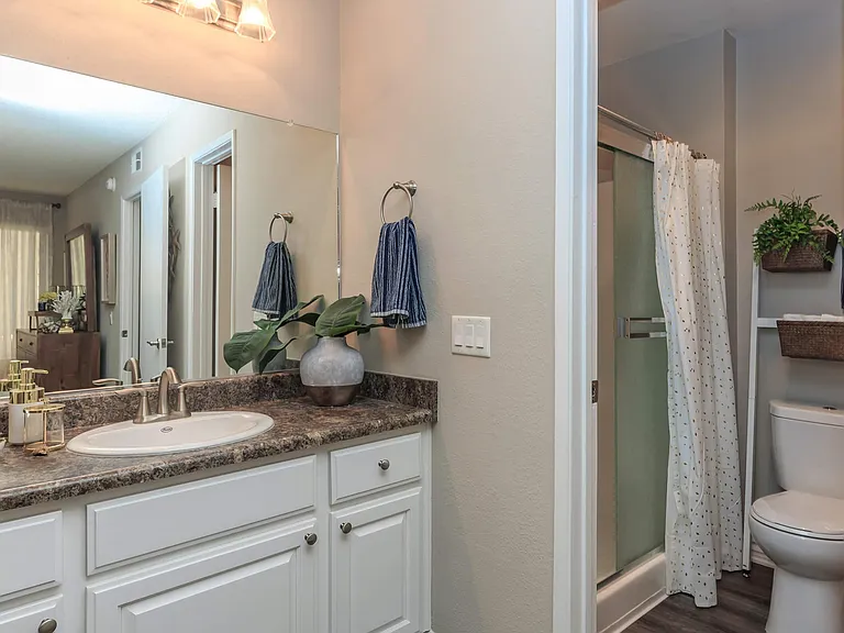 Birchwood Village Apartment Homes — Photo 16