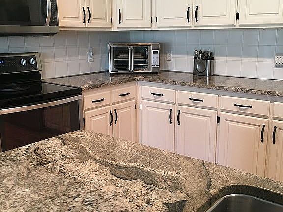 5th image of 5325 Chouteau St