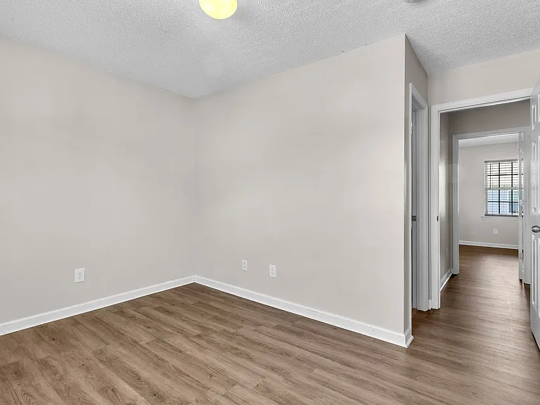 1011 Banister Loop — Photo 22