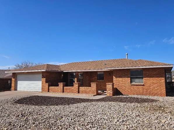 3209 Thunder Rd, Alamogordo, NM 88310