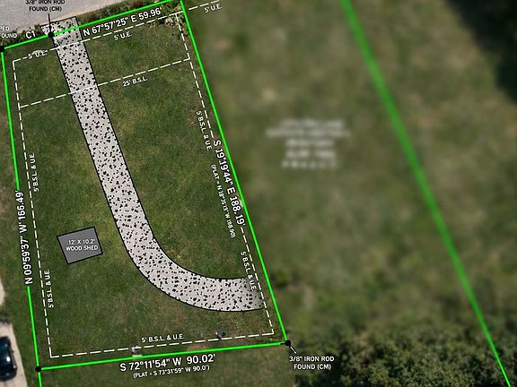 4th image of 466 W Shore Dr