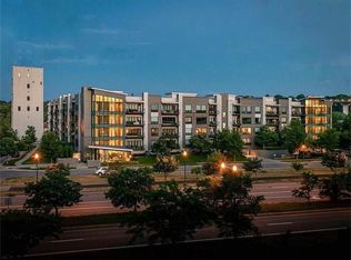 284 Spring St UNIT 402, Saint Paul, MN 55102
