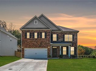 222 Gallant Fox Way, Acworth, GA 30102