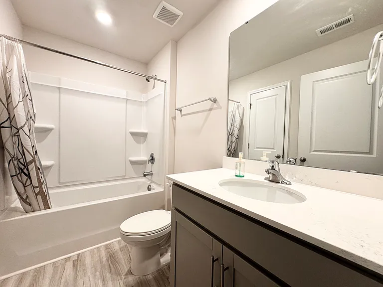 5124 Hyrule Dr — Photo 13