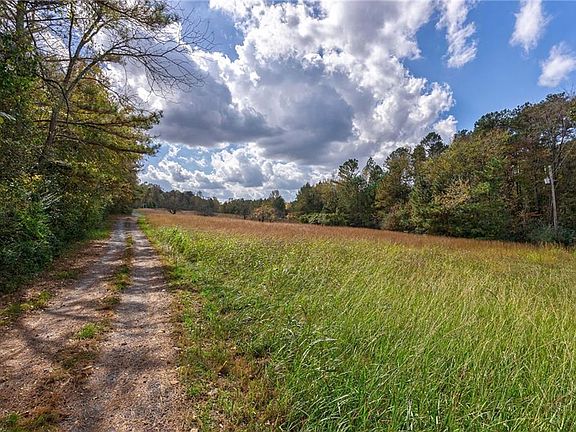 2nd image of 4219 New Hope Church Rd SE