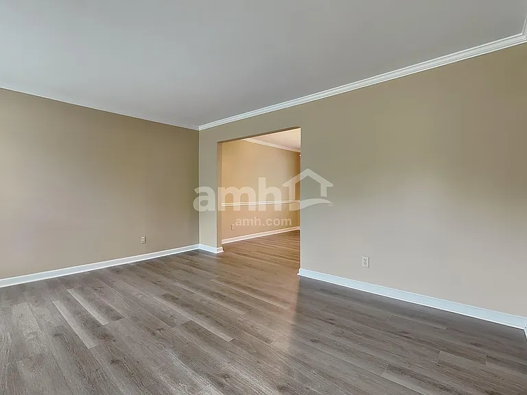7037 Berry Blossom Ct — Photo 10