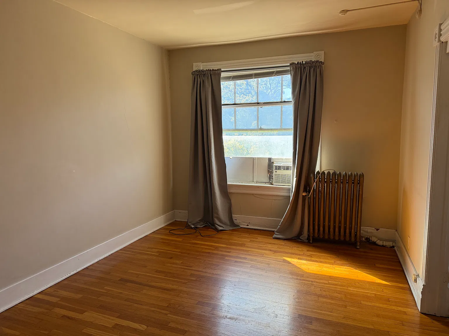 2 bed, 1000 sqft, $650 — Photo 4