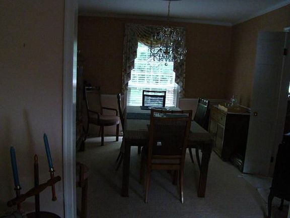 3rd image of 13542 Point Pleasant Dr
