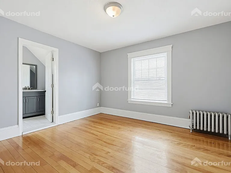 121 Delmont Ave — Photo 24