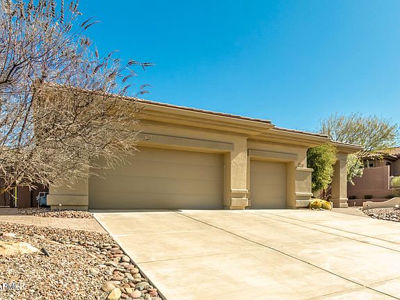 3rd image of 2238 W Camargo Dr